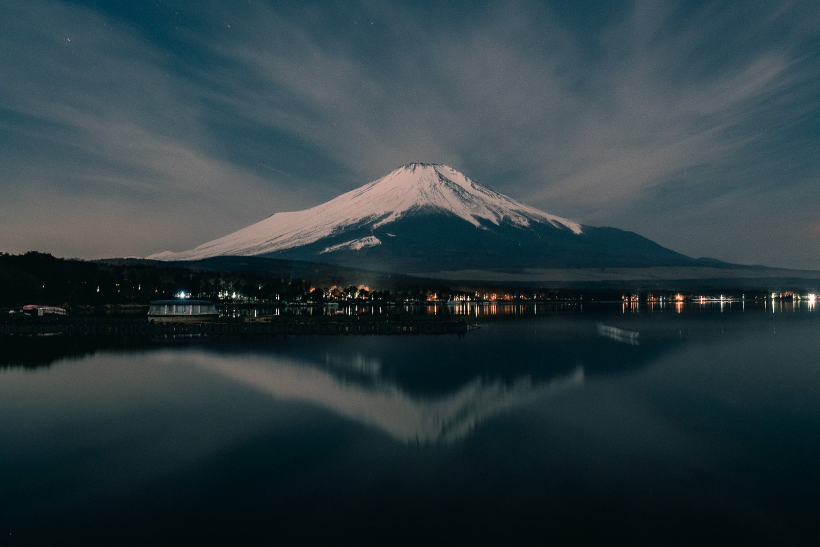 小田急山中湖フォレストコテージ